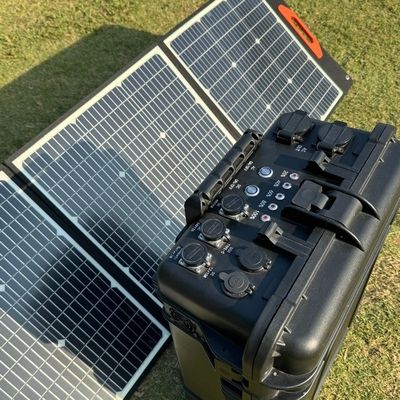 Ponsel 100W Panel Surya Portable Solusi Energi Berkelanjutan