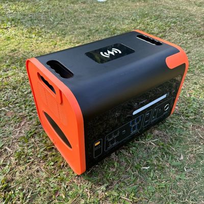2200W Outdoor Mobile Power Supply dengan 220V Output Voltage Range Fluktuasi dan Kinerja