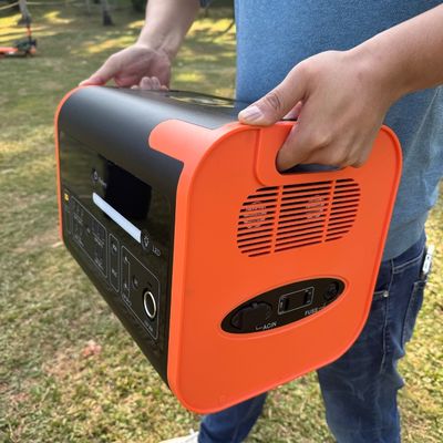 Generator Surya 2200W Power Supply Stasiun Listrik Portable dengan Inverter Gelombang Sinus Murni