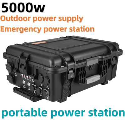 Stasiun pengisian daya seluler luar ruangan surya 3000W/4000W/5000W dengan USB/Tipe-C 18W Max Output