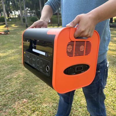 Pembangkit Listrik Portabel Daya Tinggi 2200W Litium Iron Phosphate Baterai Sistem Surya