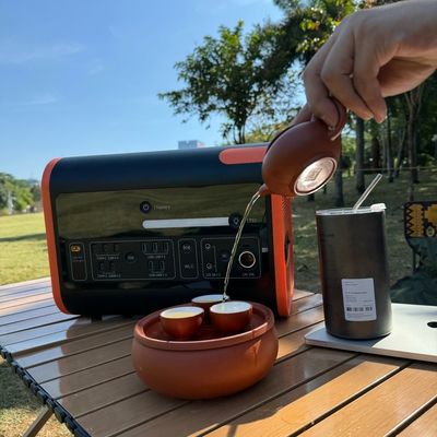 300W 500W 1800W Portable Rechargeable Solar Power Station untuk cadangan perjalanan darurat