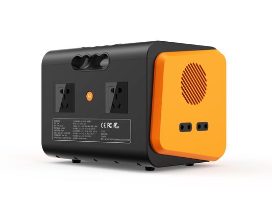 600W Pengisian Tanpa Kabel AC/230 Output Power Station untuk Rumah dan Camping