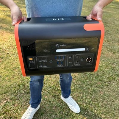 600W 1800W 2000W Baterai Lithium Iron Phosphate Portable untuk pembangkit listrik tenaga angin surya