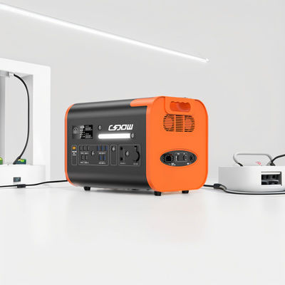 2000W 3000 Siklus Kehidupan Pengisi daya nirkabel Generator Surya Untuk Daya Seluler Luar Ruang