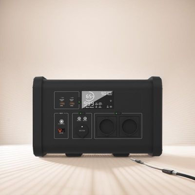 Generator kecil surya yang dapat diisi ulang 700W Generator portabel untuk Cpap