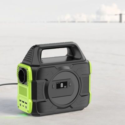High Power 300W Solar Mobile Power Outdoor Camping RV Power Station Terungkap 225*120*215mm