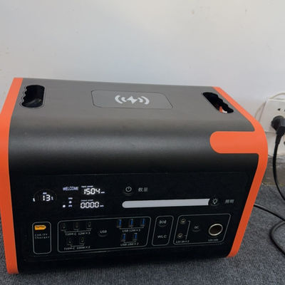 800W Max Solar Charging Car Power Station Inverter System untuk luar ruangan dan darurat