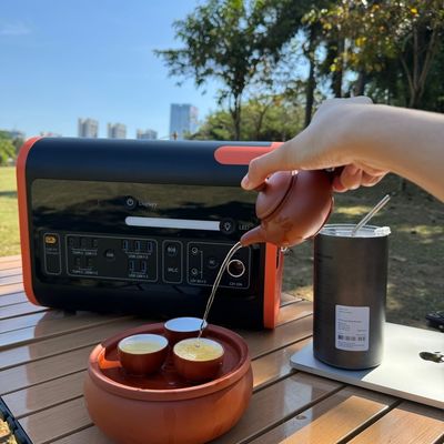 AT22 2000W Portable Energy Storage Outdoor Power Station untuk darurat surya rumah tangga