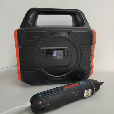 Baterai Li-ion 300W yang dapat disesuaikan Generator Surya Portable dengan Teknologi MPPT