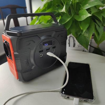 Generator Surya Portable 200W dengan Ekspor USB1/USB2 dan Kapasitas Nominal 173wh