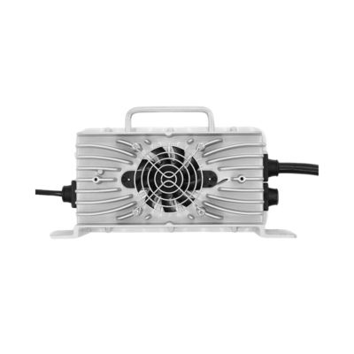 Waterproof IP67 800W LiFePO4 Charger Smart DC Fast Charger Untuk Forklift / Golf Carts