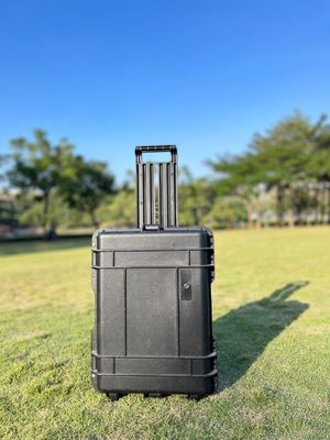 Stasiun listrik portabel 4000W dengan output daya tinggi dan baterai lithium iron phosphate