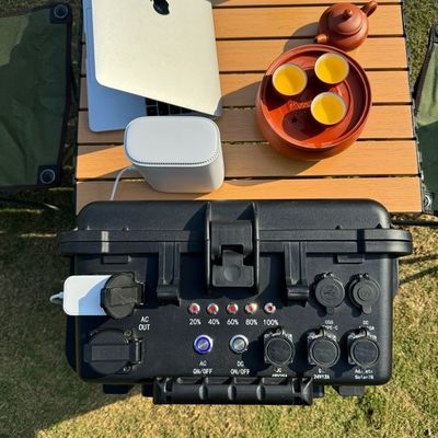 4000W Power Pull Rod Portable Solar Power Station dengan Baterai Lithium Kapasitas Besar