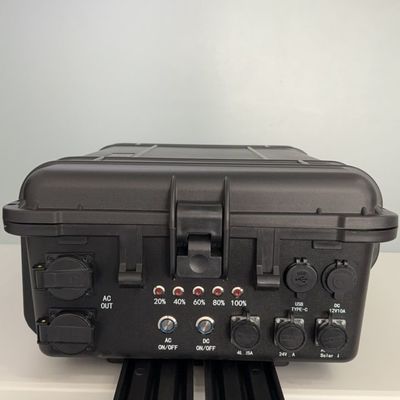 Waktu pengisian 6-7 jam Inverter baterai lithium untuk telepon seluler darurat / perjalanan / luar ruangan
