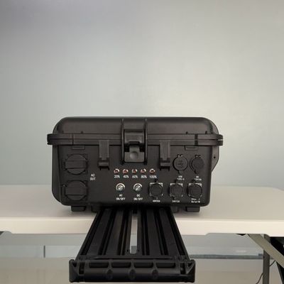 Stasiun Tenaga Surya Portable 3000W dengan Output Daya Tinggi dan Kapasitas Besar di Hitam