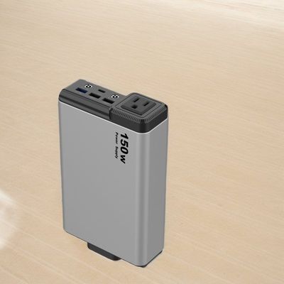 Stasiun Bank Daya Surya 150W yang dapat didaur ulang Ideal untuk berkemah di luar ruangan dan darurat di rumah