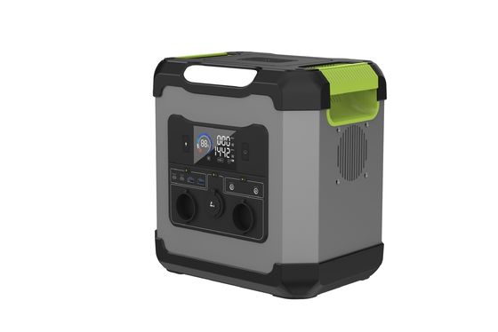 2000W Quick Charging MPPT LiFePO4 Battery Inverter All-in-One Off Grid Sistem Surya dengan British AC Output Socket