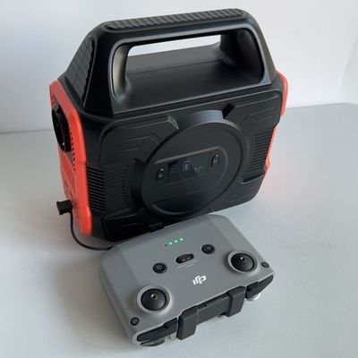 Baterai Lithium 300W Daya Tinggi Luar Kamping Darurat 288wh Pasokan Listrik Portable