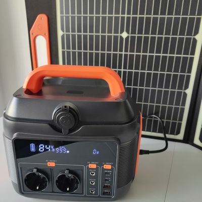 S6 600W Mobile Power Solar Power Station dengan baterai lithium dan output gelombang sinus