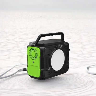 EU AC Socket 300W Lithium Battery Pack yang dapat didaur ulang Generator surya untuk ruangan