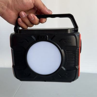 200W Small Multi-Functional Portable Mobile Power Station untuk berkemah dan darurat
