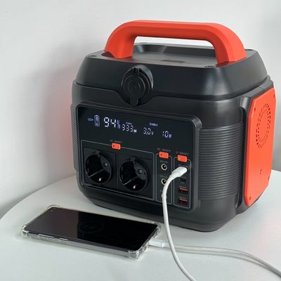 Balkon RV Portable Mobile Generator Lampu Kuat Lampu LED dan Tipe C1 Input/Output