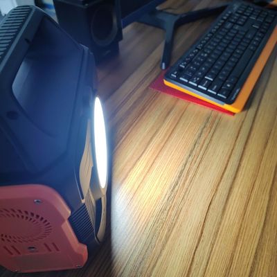 Stasiun Listrik Luar 300W Generator Surya Portable dengan Teknologi MPPT dan USB Output