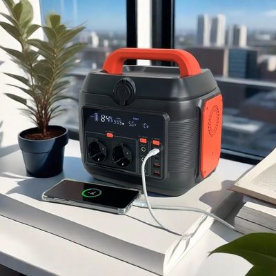 Warna yang dapat disesuaikan 600W Stasiun Listrik Rumah Tangga dan Generator Surya untuk Perkhemahan Luar Ruang