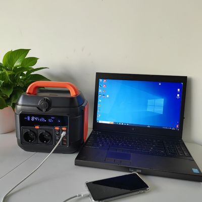 S6 600W Outdoor Camping LCD Display Portable Power Station Baterai Dapat dilepas Mungkin tidak