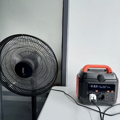 S6 600W Outdoor Camping LCD Display Portable Power Station Baterai Dapat dilepas Mungkin tidak