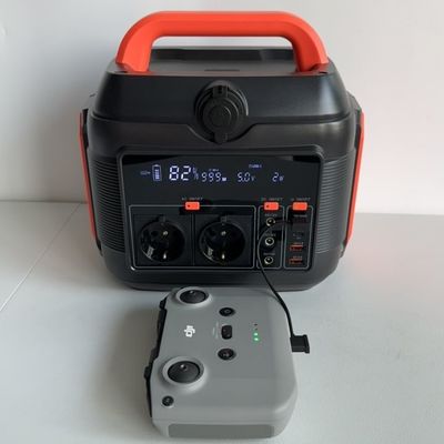 576wh/600W LiFePO4 Baterai Isi Ulang Stasiun Listrik Portable Ideal untuk Rumah Luar Ruangan