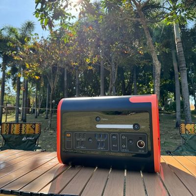 1000W Mobile Generator Solar Charger AC Output Socket untuk 2200W Outdoor Power Station