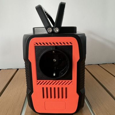 DC1 2 Output 12V-16.8V/6A dan QC3.0 Output 12V/1.5A Solar 200W Portable Power Station