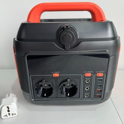 600W Pembangkit Listrik Surya Portable Daur Ulang Disesuaikan untuk Kesiapan Darurat