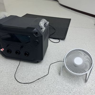 2500W AC Output 3600W Solar Generator Portable Power Station untuk outdoor camping/RV