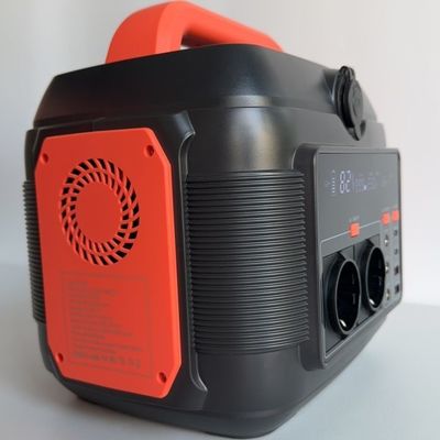 Stasiun Daya Seluler Luar Ruang dengan Pengisian Panel Surya 600W dan Output Gelombang Sinusoidal