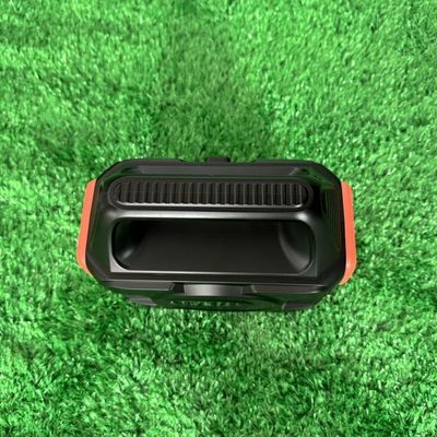 Stasiun Daya Surya Portable 300W Indoor / Outdoor Solusi Pengisian Partai Ultimate