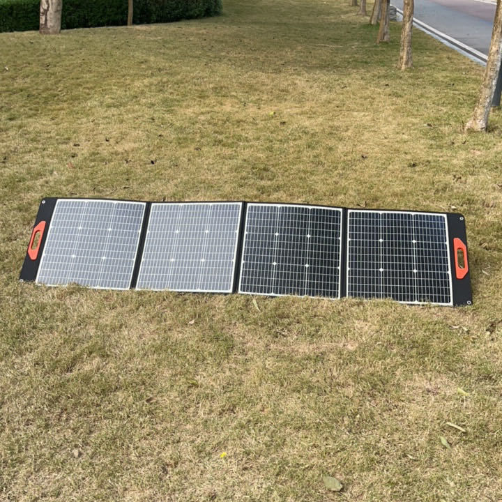 200W 12V Portable Solar Panel untuk Camping RV Yacht Lipat Ukuran 22*24.8*1.77in