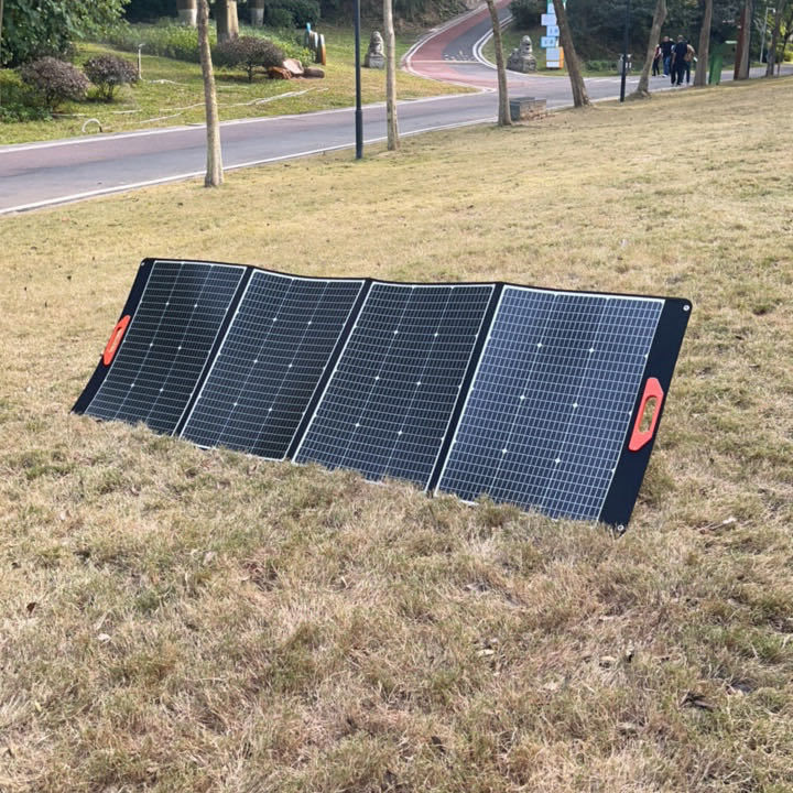 Panel surya silikon monokristalin untuk energi terbarukan 60W 100W 120W 200W 300W 400W