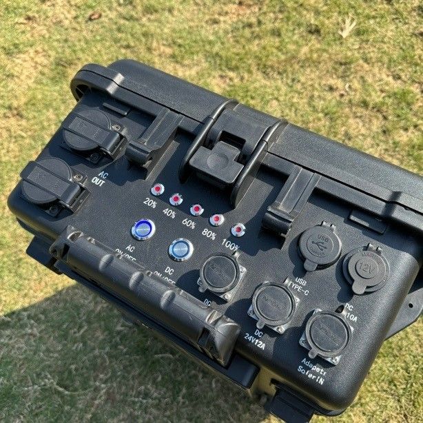 610*440*250 mm Lithium Battery Power Station ternary untuk darurat di luar ruangan dan rumah