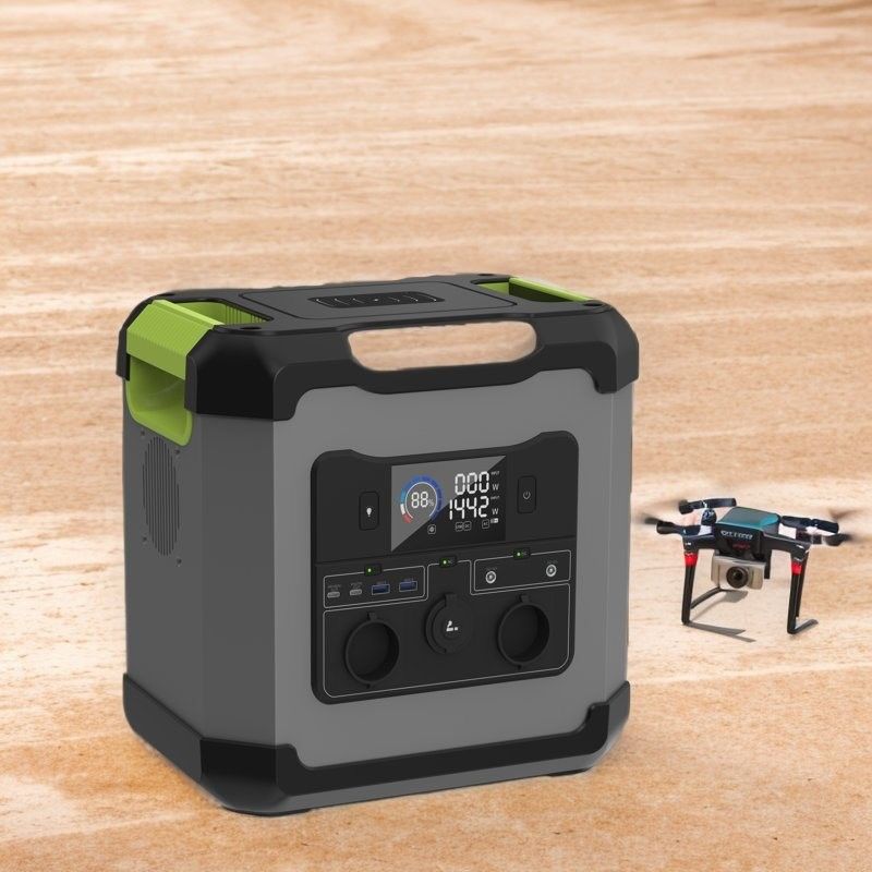 Stasiun Listrik Portable 1680wh 2000W Lithium Battery Solar Generator untuk Jepang Pembeli