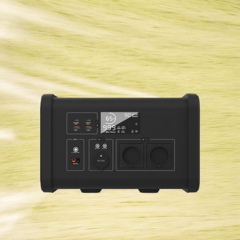 Pembangkit Listrik Penyimpanan Energi Portabel Input Tenaga Surya Cadangan Daya Darurat Keluaran AC 700W