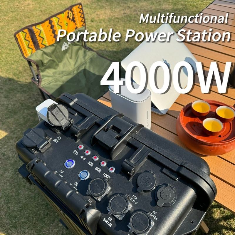 4000W Solar Charging Bank untuk Camping dan Home Backup Power AC Output Current 15A Max