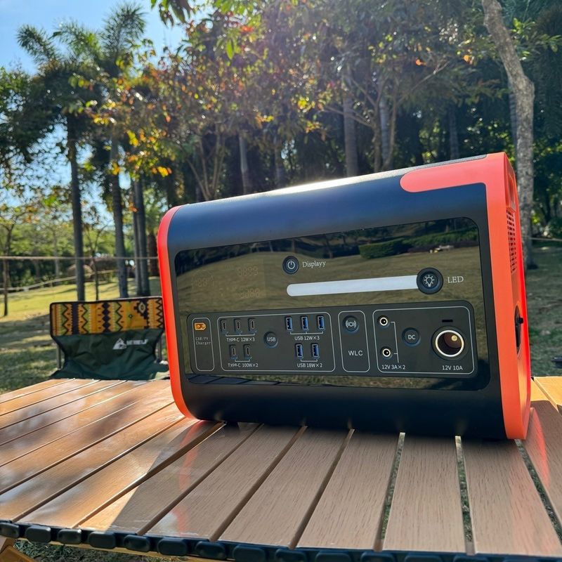 600W 2200W 3000W Solar Generator Portable Power Station untuk keluarga RV Camping Outdoor