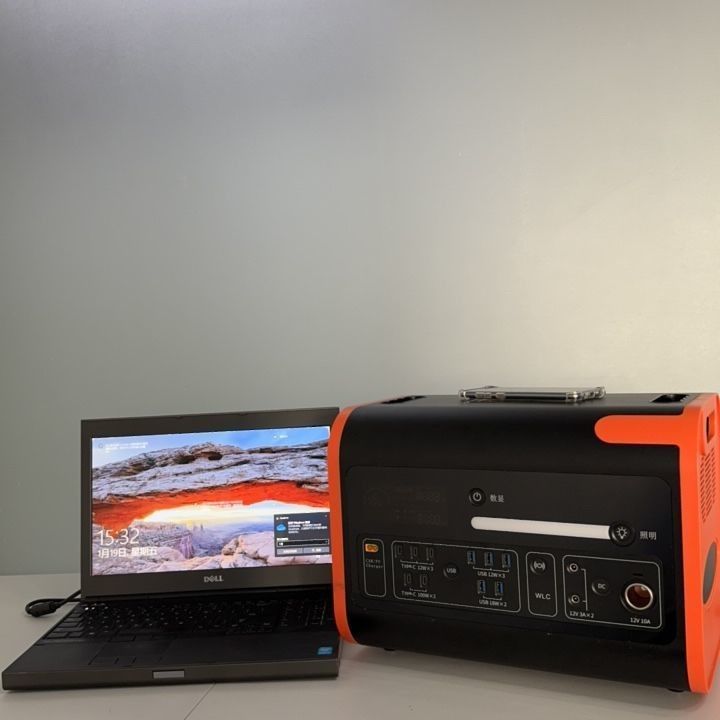 Umur Lebih Lama LiFePO4 Sumber Daya Portable 2200W Kisaran fluktuasi tegangan output -5%-5%