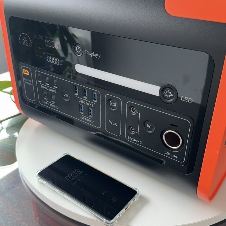Stasiun listrik portabel 2200W untuk LED Pencahayaan Tape Display dan Baterai Dapat dilepas Mungkin tidak