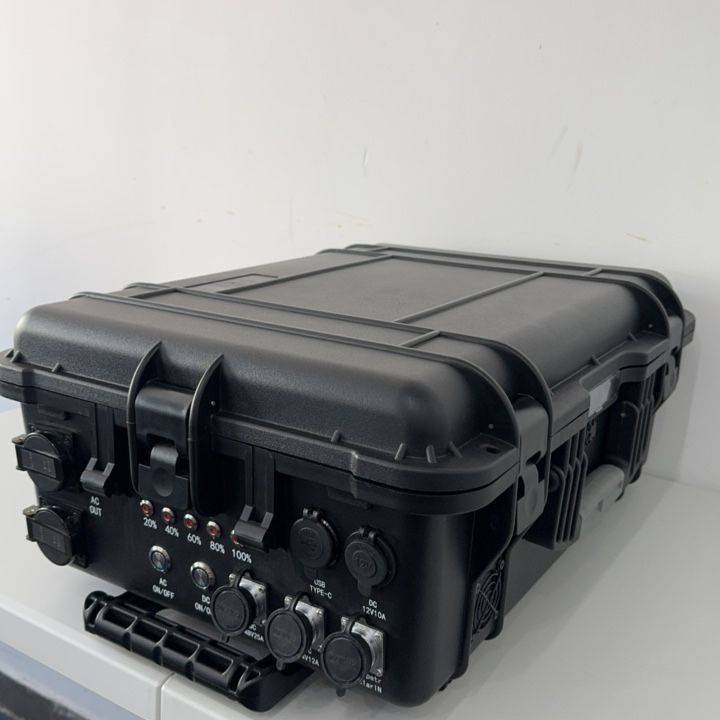 6-7 jam waktu pengisian LiFePO4 Baterai Pack untuk berkemah CPAP Mobil RV Solar Generator 4000W