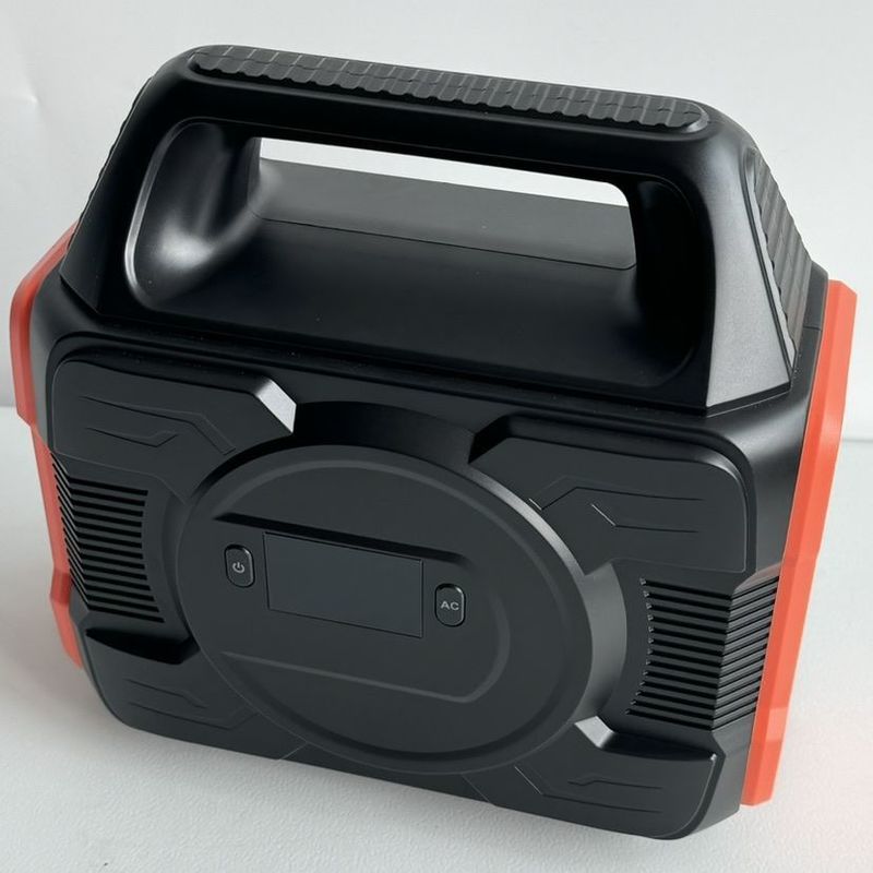 Outdoor Camping Portable Power Station dengan EU AC Socket dan Liquid Crystal Display