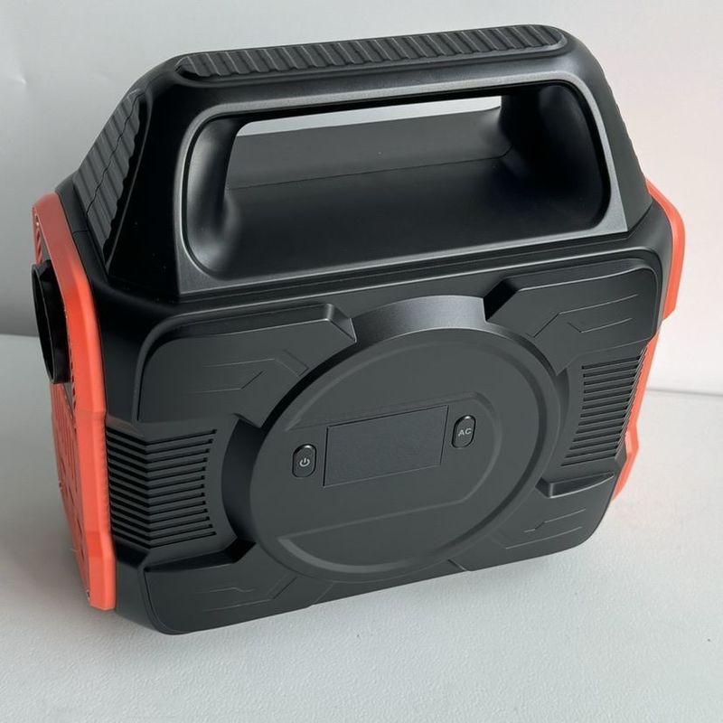 Generator portabel kapasitas besar 300W yang dapat didaur ulang untuk berkemah di luar ruangan dan pengisian drone